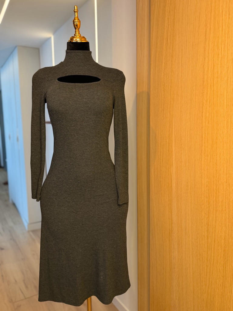 Bordeaux Knit Bodycon Cutout Midi Dress In Charcoal | Elevated Minimal Muse